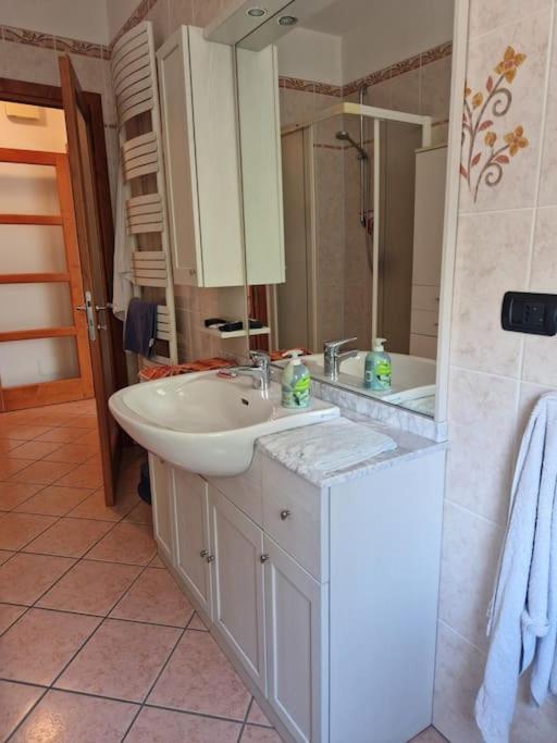 Appartement Officium Su Piazzetta à Turin Extérieur photo